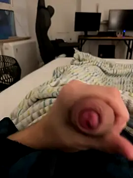 Snapshot of jakeBigCock1905 chatting on November 25, 2025, 7:19 am jakeBigCock1905 online show from November 25, 2025, 7:19 am