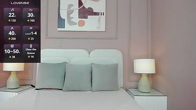 Snapshot of allisonpariss chatting on October 17, 2025, 10:18 am allisonpariss online show from October 17, 2025, 10:18 am