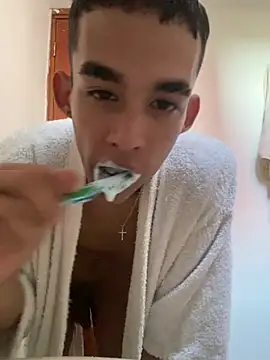 Snapshot of Paulosex12 chatting on July 8, 2026, 8:53 pm Paulosex12 online show from July 8, 2026, 8:53 pm