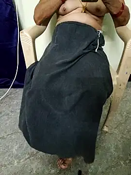 TNsexyaunty online show from October 10, 2025, 1:34 pm