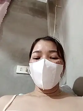 ladzy sexy online show from October 31, 2025, 5:48 am