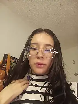 Brugmansia  online show from April 5, 2026, 5:25 am