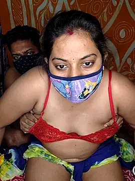 Snapshot of MAGGO-11 chatting on November 15, 2025, 6:34 pm MAGGO-11 online show from November 15, 2025, 6:34 pm