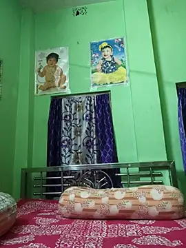 Snapshot of MAGGO-11 chatting on October 18, 2025, 10:50 am MAGGO-11 online show from October 18, 2025, 10:50 am