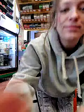 Snapshot of Cassaroll333 chatting on February 1, 2026, 4:49 pm Cassaroll333 online show from February 1, 2026, 4:49 pm