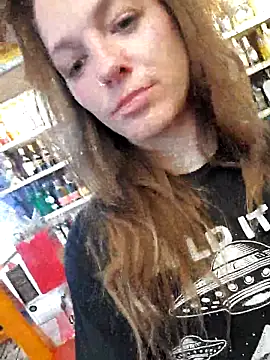 Snapshot of Cassaroll333 chatting on March 8, 2026, 5:38 pm Cassaroll333 online show from March 8, 2026, 5:38 pm