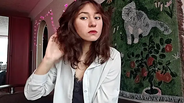 MiaLovelyOne online show from March 20, 2026, 7:20 am