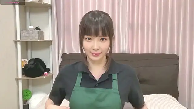 Snapshot of mai-chan_ chatting on October 24, 2025, 2:43 am mai-chan online show from October 24, 2025, 2:43 am