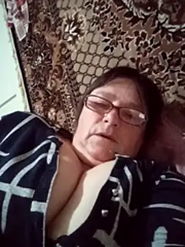 MilaCold5443 online show from April 6, 2026, 4:41 am