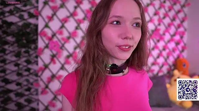 Petite Polly online show from October 10, 2025, 8:09 pm