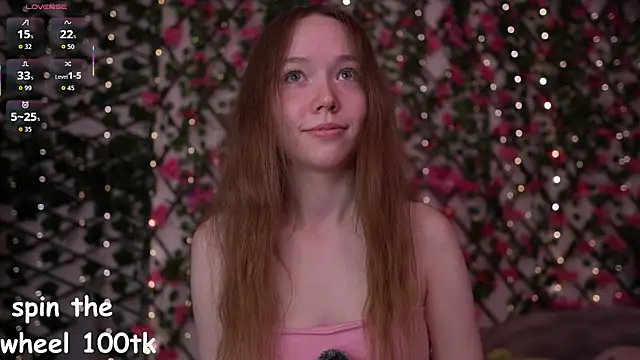 Petite Polly online show from February 4, 2026, 6:03 pm