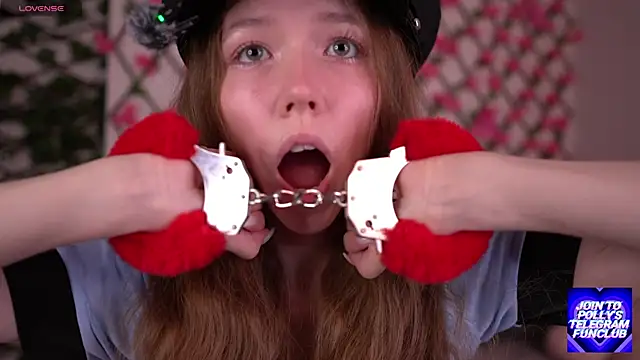 Petite Polly online show from November 12, 2025, 6:12 pm