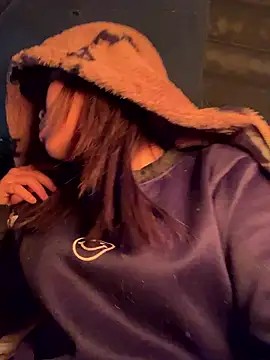 hello-cute online show from January 9, 2026, 12:06 am