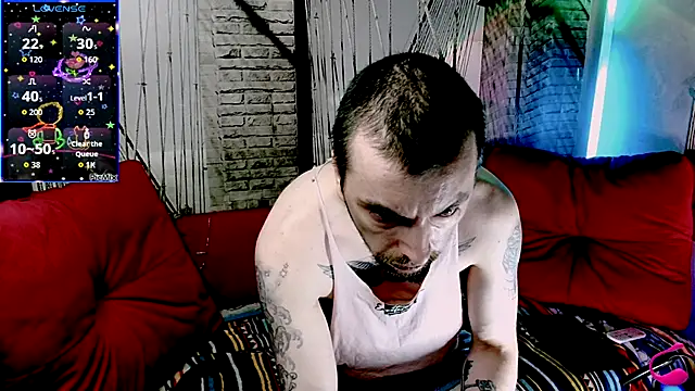 Markus Rivas online show from November 8, 2025, 4:32 pm