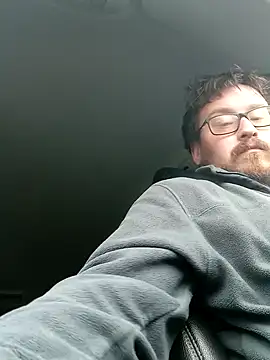 Snapshot of czechguy chatting on October 7, 2025, 1:01 pm czechguy online show from October 7, 2025, 1:01 pm