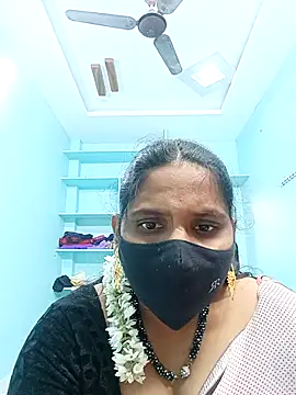 kajal-kajal1 online show from December 4, 2025, 6:01 am