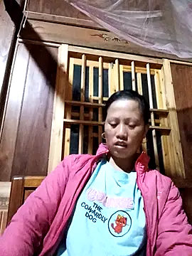 jerry-xx online show from November 6, 2025, 9:08 pm