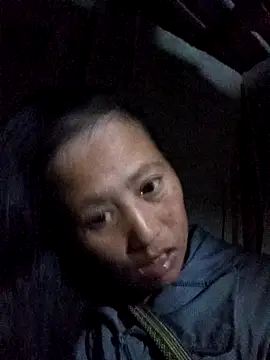 jerry-xx online show from October 8, 2025, 1:23 pm