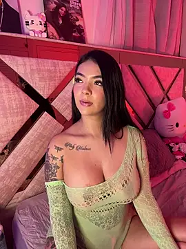 Snapshot of Kiity- chatting on February 3, 2026, 6:40 am Kiity- online show from February 3, 2026, 6:40 am