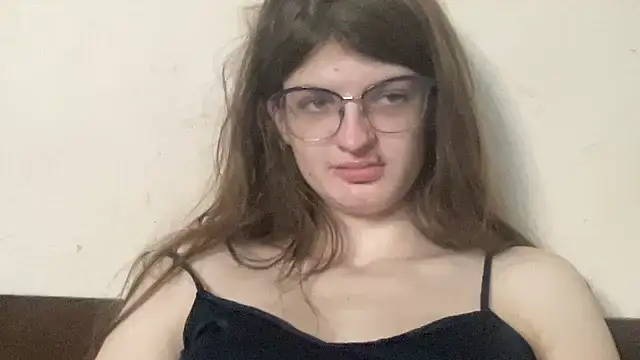 Snapshot of NikaXZimax chatting on November 3, 2025, 7:02 am NikaXZimax online show from November 3, 2025, 7:02 am