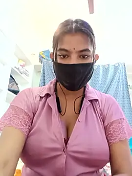 Hot radhaji online show from March 2, 2026, 8:10 am