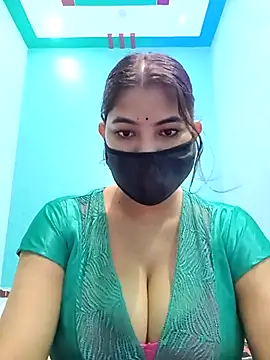 Hot radhaji online show from July 3, 2026, 6:20 am