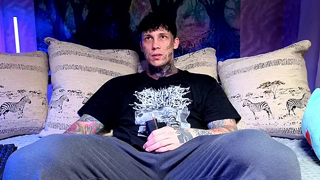 Anubisgods online show from December 18, 2025, 6:40 am