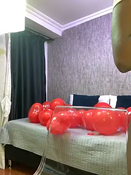 Snapshot of KarinaFlowers_ chatting on February 14, 2026, 9:09 am KarinaFlowers online show from February 14, 2026, 9:09 am