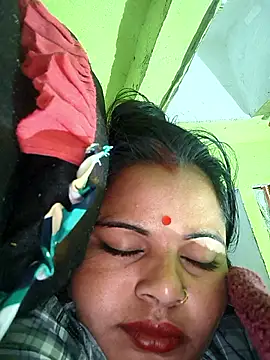 ALEXXA 143 online show from October 28, 2025, 9:03 pm