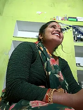 ALEXXA 143 online show from October 25, 2025, 11:20 am