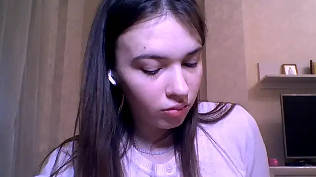 CeyaLier online show from March 13, 2026, 6:35 pm