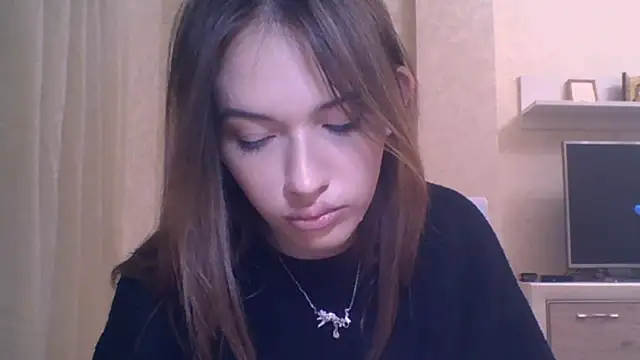 CeyaLier online show from October 10, 2025, 5:47 pm