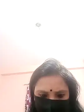 Megla879 online show from November 9, 2025, 4:22 pm