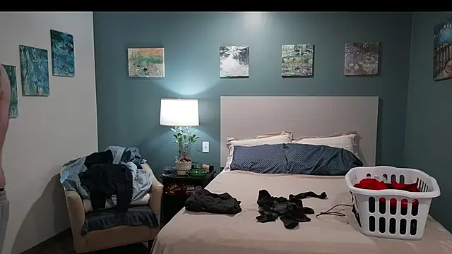 Fuck-Buddy-4U online show from November 3, 2025, 3:59 pm