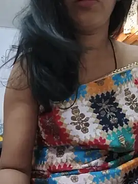 Snapshot of Janu-hasena chatting on June 27, 2026, 12:22 pm Janu-hasena online show from June 27, 2026, 12:22 pm