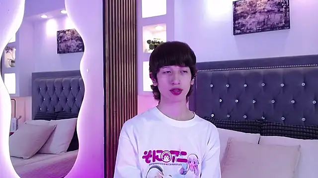 Snapshot of Emo_Boy_ chatting on April 21, 2026, 8:26 pm Emo Boy online show from April 21, 2026, 8:26 pm