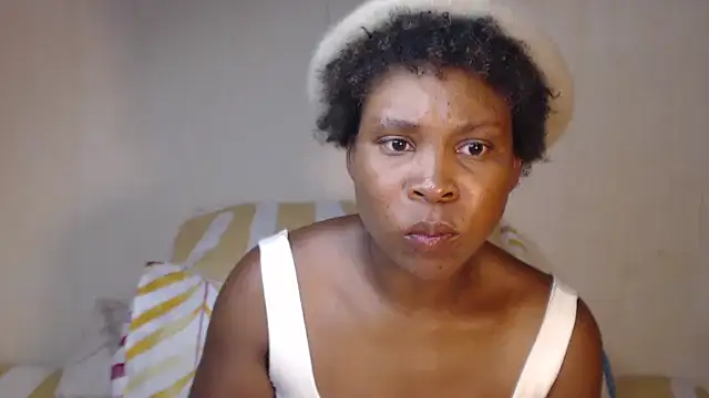 Tillah87 online show from November 20, 2025, 2:40 pm