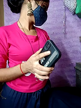 Snapshot of Village_girl99 chatting on October 14, 2025, 4:29 pm Village girl99 online show from October 14, 2025, 4:29 pm