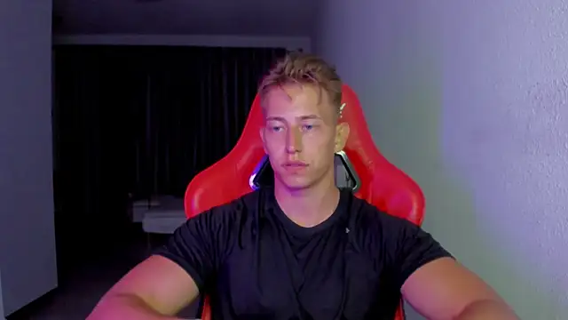 find0m master online show from November 9, 2025, 7:29 pm