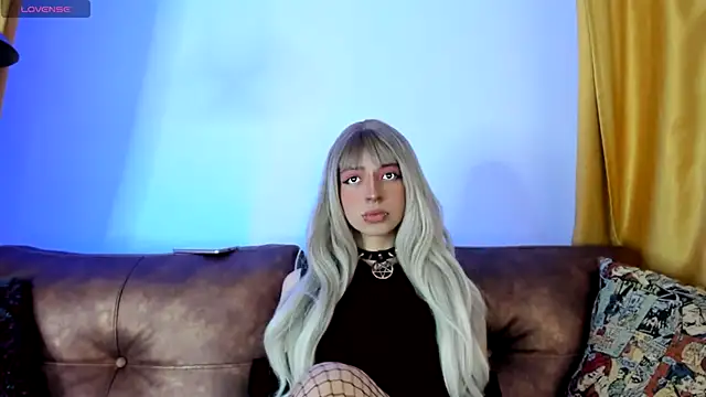 Snapshot of Oasis_Fairy chatting on November 23, 2025, 2:05 pm Oasis Fairy online show from November 23, 2025, 2:05 pm