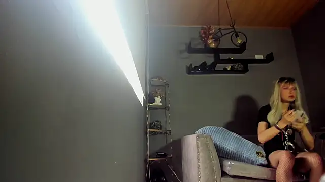 Snapshot of Oasis_Fairy chatting on October 29, 2025, 8:08 pm Oasis Fairy online show from October 29, 2025, 8:08 pm