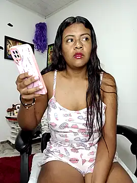 vannesitha25 online show from October 24, 2025, 2:16 pm