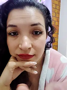 Snapshot of Miacollins12 chatting on October 16, 2025, 3:20 pm Miacollins12 online show from October 16, 2025, 3:20 pm