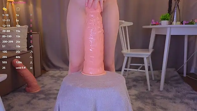 TinaStevenson online show from April 3, 2026, 9:10 pm