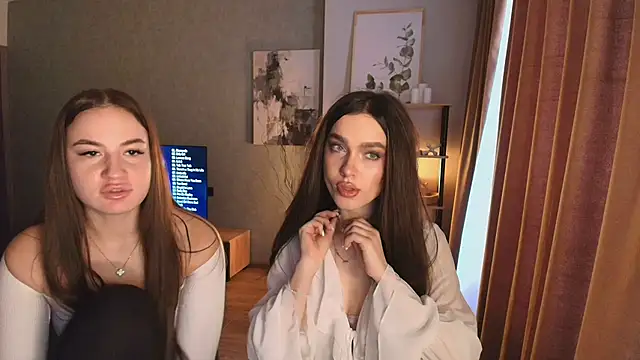 MayaGlow online show from December 1, 2025, 5:30 am