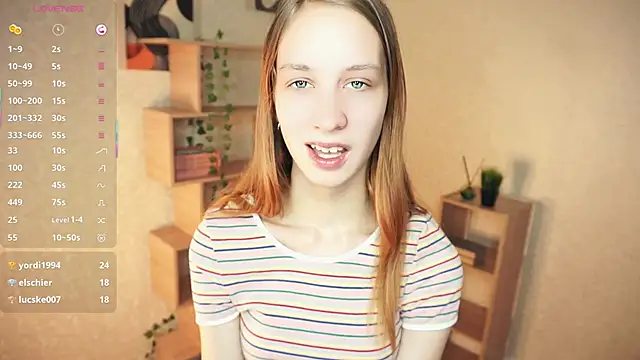 Snapshot of IveyColley chatting on November 1, 2025, 7:35 am IveyColley online show from November 1, 2025, 7:35 am