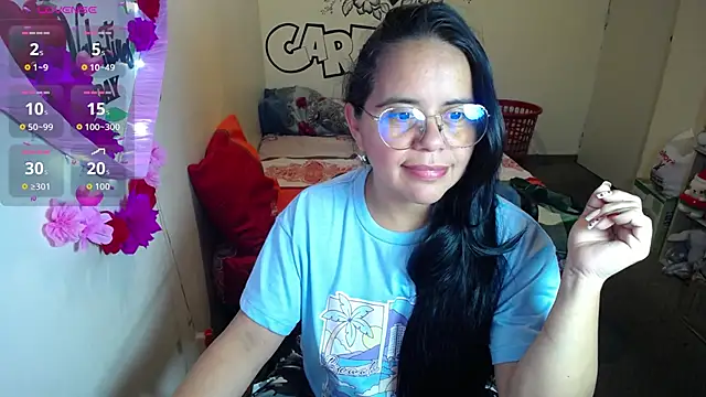 Miss  kendra  online show from February 10, 2026, 2:43 am