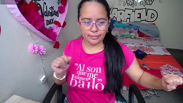 Miss  kendra  online show from February 26, 2026, 3:23 pm