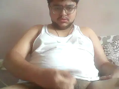 Snapshot of hotboy78624 chatting on November 9, 2025, 6:06 am hotboy78624 online show from November 9, 2025, 6:06 am