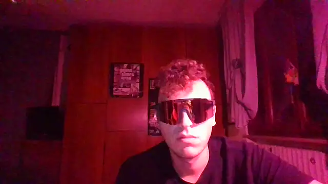 Snapshot of Kaeell chatting on October 18, 2025, 3:19 am Kaeell online show from October 18, 2025, 3:19 am